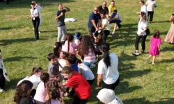 Kocaeli Kandıra’da halat çekme yarışının galibi çocuklar oldu